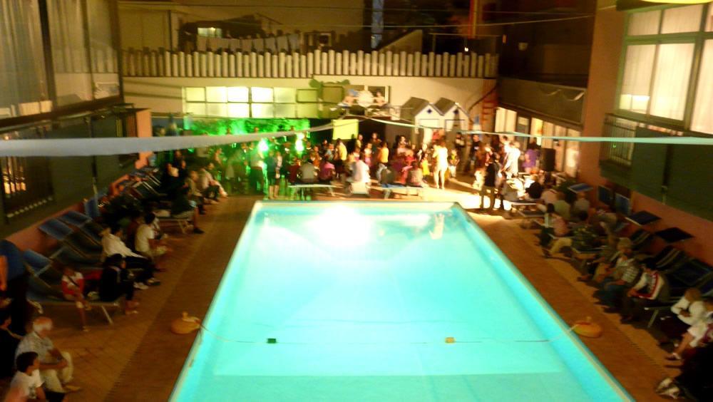 Hotel Christian Ρίμινι Εξωτερικό φωτογραφία