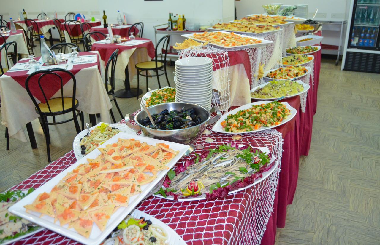 Hotel Christian Ρίμινι Εξωτερικό φωτογραφία